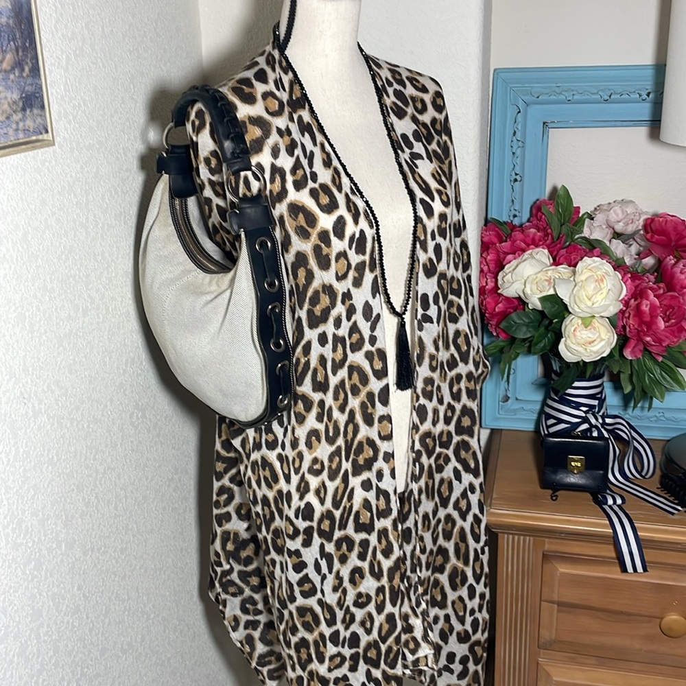 Sonoma Leopard Print Wrap - Picture 9 of 11